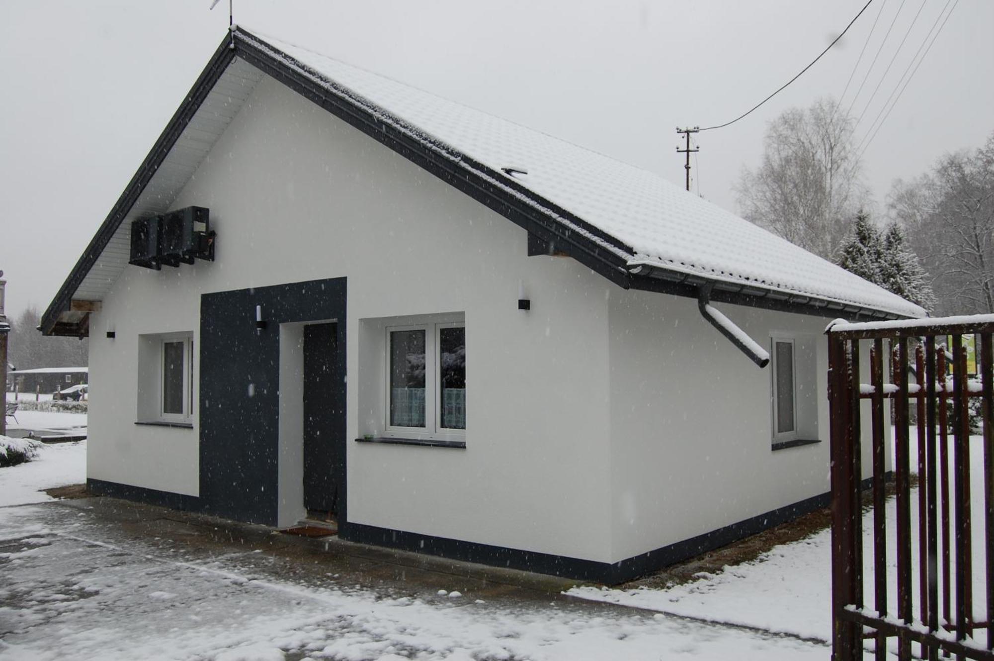 Ferienwohnung Letnia Oaza "Akacja" Sobienie Jeziory Exterior foto